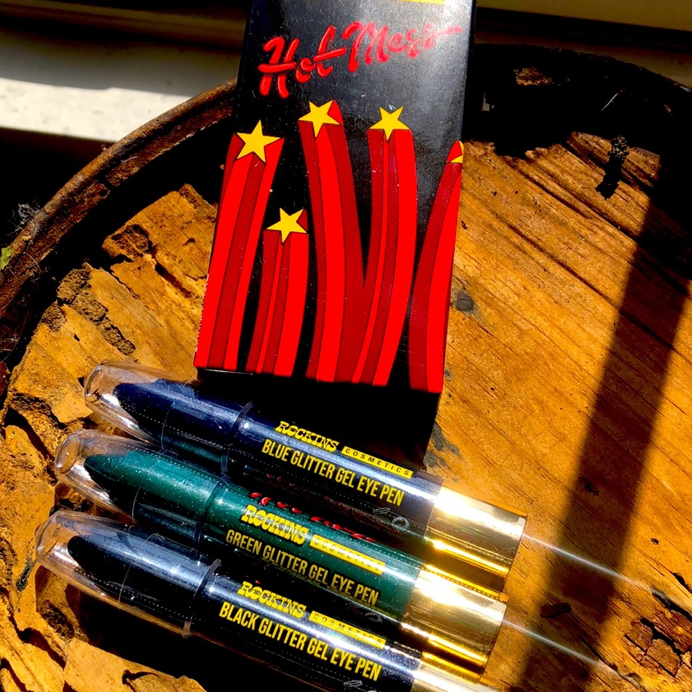 Glitter eye pen set